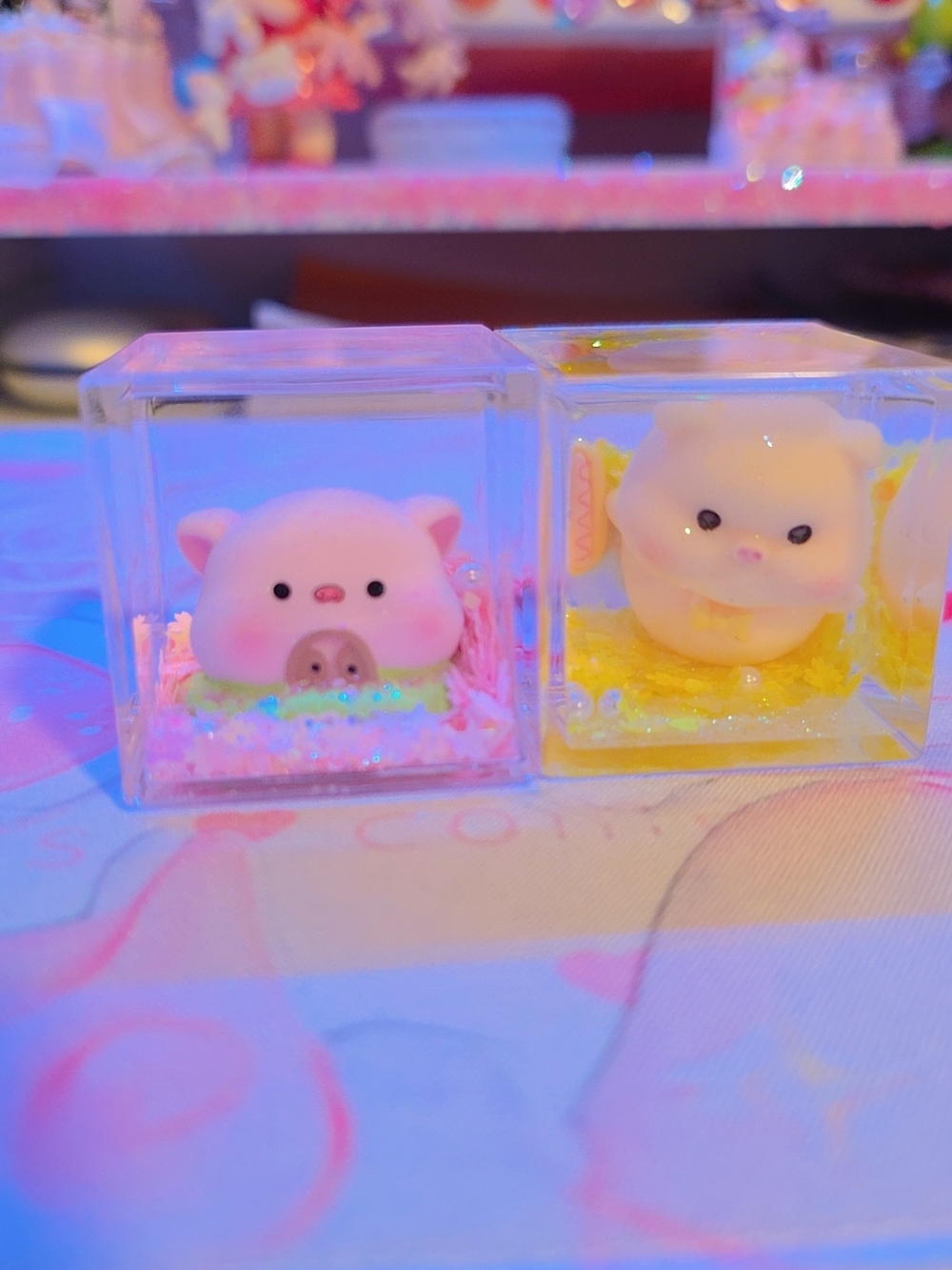 Cute Pink Pig Small Pet Figurine in Clear Display Cube